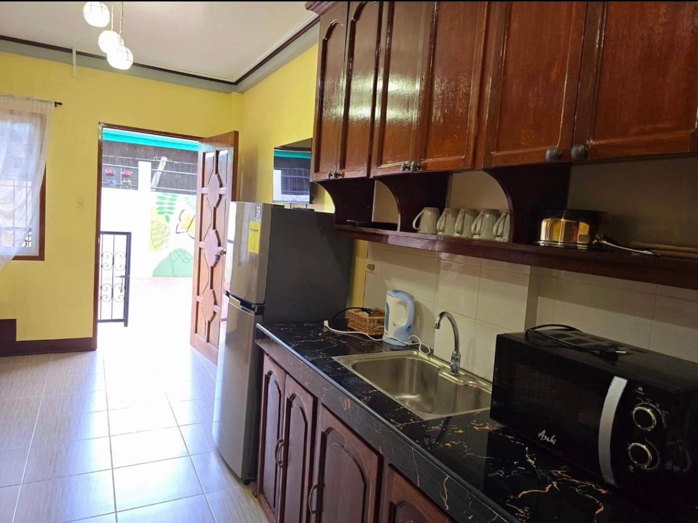 Nober Apartments Puerto Princesa Exterior photo